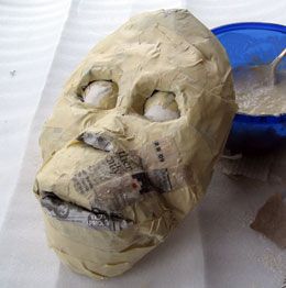 Paper Mache Mask, pinning this because it looks perty easy and would be a good project for the boy and i... Diy Gorilla Mask, Paper Mache Monkey, Paper Mache Masks, Paper Mache Mask, Paper Mache Projects, Mask Painting, Sculpture Lessons, Paper Mache Clay, Folding Origami