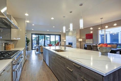 4 Surprising Reasons Quartz Countertops Better Granite Quartz Countertops Cost, Quartz Bathroom Countertops, Quartz Countertops Colors, Modern Kitchen Island Design, Cost Of Countertops, Kitchen Peninsula, Modern Kitchen Island, Quartz Slab, Quartz Kitchen