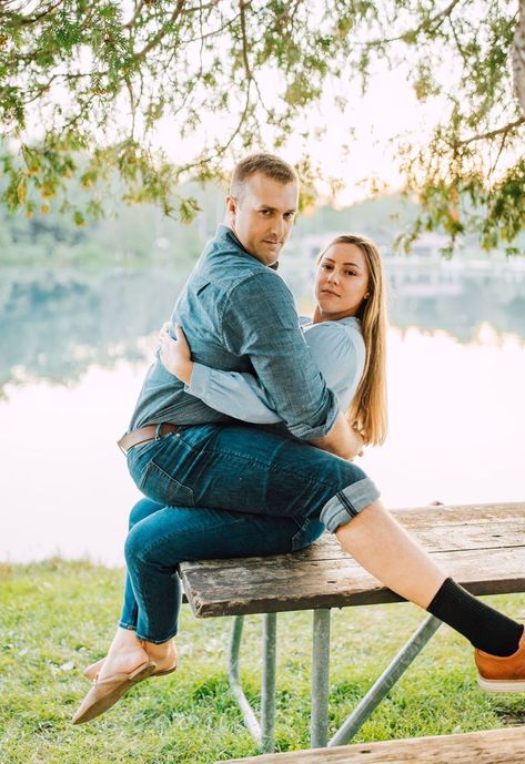 Man and woman straddle each other on a picnic table at Green Lakes State Park while taking funny engagement photos with Brittany Juravich Masterminds Engagement Photos, Cringe Engagement Photos, Awkward Engagement Photos Funny, Engagement Funny Photos, Engagement Photos Without Faces, Silly Engagement Photos Ideas, Awkward Couple Photos Funny, Cute Engagement Photos Funny, Classic Couple Poses