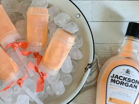 Jackson Morgan Southern Cream whipped orange cream popsicles by Everyday Party Magazine #BoozyPopsicles #AlcoholicIcePops Orange Cream Popsicles, Best Cheeseburger Recipe, Alcoholic Popsicles, Flavored Liquor, Boozy Popsicles, Whiskey Cream, Push Up Pops, Cheeseburger Recipe, Vodka Lemonade