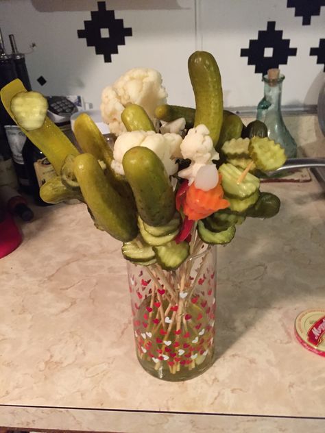 Pickle bouquet Pickle Party Decorations, Pickle Party Theme, Pickle Bouquet, Pickle Party, Food Bouquet, Red Quince, High Tea Party, Edible Arrangements, Herbal Recipes