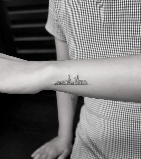 MR.K® on Instagram: “her hometown 🇨🇳 #shanghai #mrktattoo” Hometown Tattoo, Country Tattoo, San Francisco Tattoo, Skyline Tattoo, Patriotic Tattoos, Country Tattoos, Nyc Tattoo, K Tattoo, Single Needle Tattoo