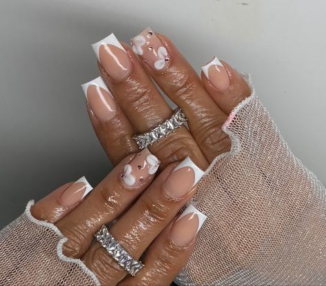 White French, Spring Nails, Nail Inspo, Acrylic Nails, Nails, White