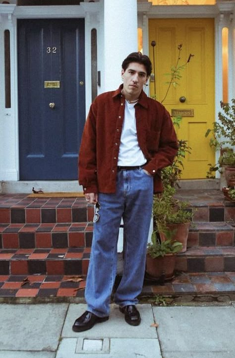 Red Vintage Outfits Men, Men’s 90s Fit, Red Mens Outfits Aesthetic, Baggy Suits Men 90s, 80s Outfits For Men, Retro Selvedge Jeans For Streetwear, Retro 80s Outfits, Old School Outfits, Hector Bellerin