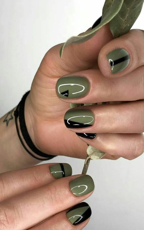 Masculine Nail Colors, Dark Green And Black Nails Short, Green Nails Men, Pedicure Ideas Winter, Black And Green Nails, Masc Nails, Male Nails, Men Nails, Trendy Nail Polish