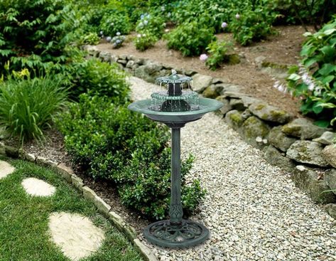 Ideas Para Patios, Diy Planters Pots, Bird Bath Ideas, Dry River Bed, Solar Water Feature, Beautiful Fountains, Water Wall Fountain, Camping Backyard, Gardening Activities