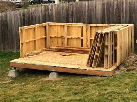 How to Build a Pallet Potting Shed | Hometalk Best Tiny House Layout, Pallet Repurpose, Diy Pallet Shed, Pallet House Plans, Pallet Cabin, Insulating A Shed, Diy Sheds, Pallet Shed Plans, Natural Playgrounds