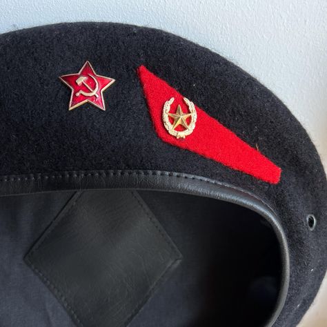 Vintage Soviet army VDV military solider's beret cap, 55 size. Military Hats, Beret Cap, Soviet Army, Berets Cap, Military Hat, Vintage Soviet, Custom Jewelry, Caps Hats, Accessories Hats