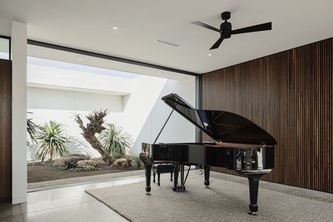 Piano Studio Room, Piano Space, Grand Piano Living Room, Grand Piano Room, Twin House, Spa Inspired Bathroom, La House, Piano Studio, Stucco Walls