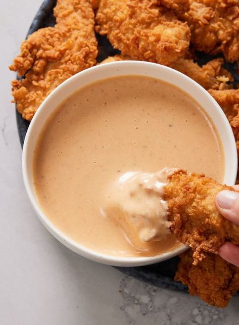 Burger Topping Ideas, Wing Flavors, Chicken Wing Flavors, New Food Trends, Wing Sauce Recipes, Chick Fil A Sauce, Chicken Wing Sauces, White Sauce Recipes, Creole Recipes