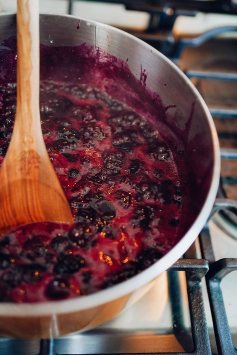 Delicious Elderberry and Blueberry Jam With No Pectin | Herbal Academy | As a delicious superfood, elderberry and blueberry jam is a great herbal recipe to try. This jam recipe is super easy and needs no pectin! Elderberry Jam Recipe Canning, Elderberry Jelly Recipe, Elderberry Jelly, Recipes For Winter, Chia Jam Recipe, Shrub Recipe, Elderberry Bush, Blueberry Jelly, Elderberry Juice