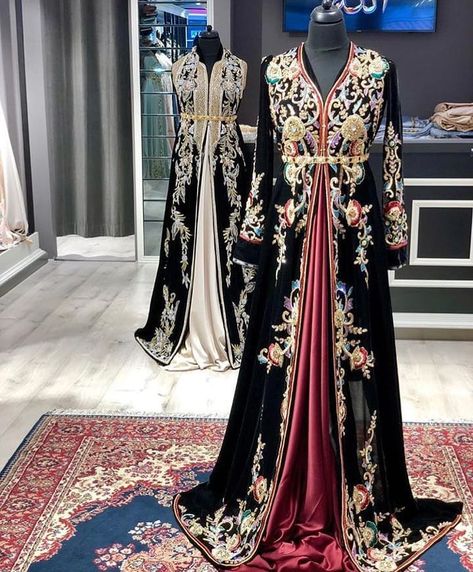 caftan #couture #creation #broderies #kaftan #instacaftan #hautecouture #beldi #tradition #cultur Abaya Designs Dubai, Moroccan Wedding Dress, Moroccan Kaftan Dress, Baju Kahwin, Moroccan Bride, Moroccan Dresses, Arabic Dress, Moroccan Clothing, Nikkah Dress