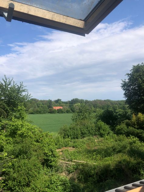 #countryside #germany #aesthetic #green #nature #field Summer Breeze Aesthetic, Rural Germany, Aesthetic Green Nature, German Countryside, Germany Aesthetic, Countryside Aesthetic, Nature Field, Aesthetic Green, Green Nature