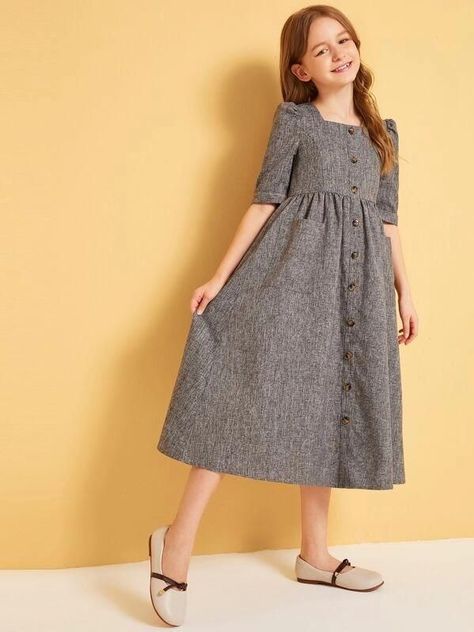 7c4ede33a62160a19586f6e26eaefacfdesc53028696ri Kids Fashion Dress, Kids Designer Dresses, Frocks For Girls, Stylish Dresses For Girls, Frock Design, Dresses Kids Girl, Girls Fashion Clothes, Fashion Kids