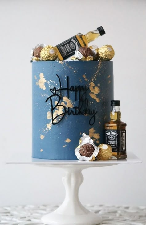 Birthday Cake 40 Men, Mens Cake Designs Birthday, 38th Birthday Cake For Him, Mans 30th Birthday Cake, 40tj Birthday Cake For Men, Birthday Cakes For 18th Birthday Boy, Cakes For Dads Birthdays, 70th Cake For Men, Cake 70 Birthday Man