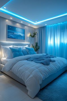 Interior Design Bedroom Classic, Blue And Silver Room Decor, Blue Bedroom Decor Aesthetic, Blue Decor For Bedroom, Room Design For Women, Tiffany Blue Room Ideas, Bright Blue Room Ideas, Aesthetic Bedroom Ideas Blue, Blue Room Ideas For Boys