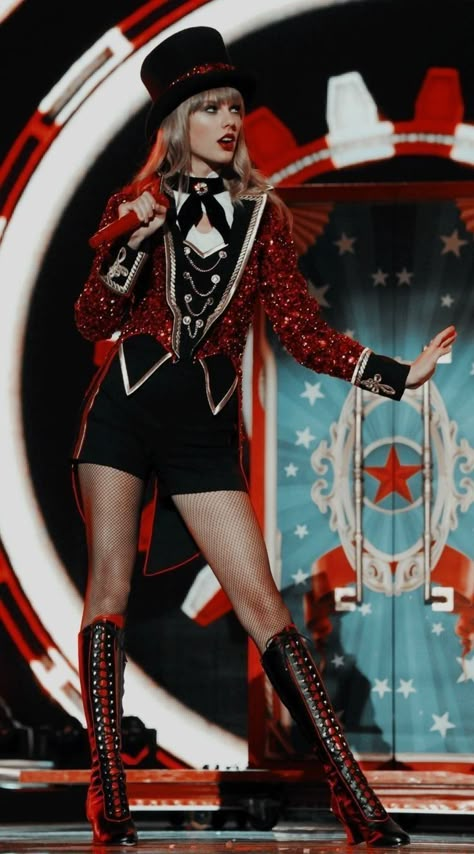 Taylor Swift Red Tour, Taylor Swift Costume, Taylor Outfits, Taylor Swift Party, Taylor Swift Tour Outfits, Swift Tour, Estilo Taylor Swift, Taylor Swift Cute, Red Tour