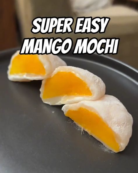 Gluten Free Mochi, Mango Recipes Dessert, Mango Mochi Recipe, Mango Ideas, Mochi Recipes, Mango Mochi, Asian Cakes, Asian Dessert Recipes, Butter Mochi