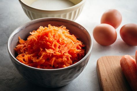 How To Shred Carrots, Cream Cheese Cake Recipes, Carrot Raisin Salad, Baked Carrots, Box Grater, Carrot Cake Recipe, Recipe Boards, Shredded Carrot, Jump In