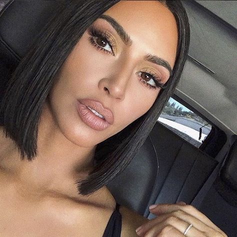 Kim Kardashian Wedding, Kardashian Makeup, Kim Kardashian Makeup, Kim Kardashian Hair, Kardashian Hair, Robert Kardashian, Summer Haircuts, Kkw Beauty, Kim Kardashian Style