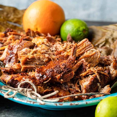 Cochinita Pibil Recipe, Slow Cooked Pork Loin, Braised Pulled Pork, Pork Shoulder Recipe, Mexican Pulled Pork, Braised Pork Shoulder, Cooking Pork, Pork Shoulder Recipes, Mexican Pork