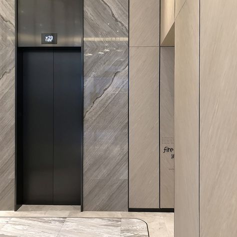 Studio Munge | Island Residence Residence Lobby, Lift Lobby Design, Elevator Lobby Design, Studio Munge, Lift Lobby, Lobby Ideas, Elevator Interior, Elevator Lobby, Lobby Interior Design