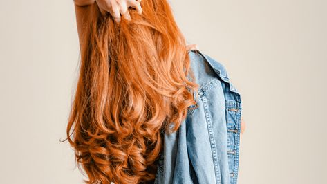 Makeup For Gingers Redheads, Redhead Outfits Aesthetic, Redhead Style, Redhead Tips, Natural Red Heads, Redhead Makeup Looks, Outfits For Redheads, Natural Redhead Formula, Red Head Outfits