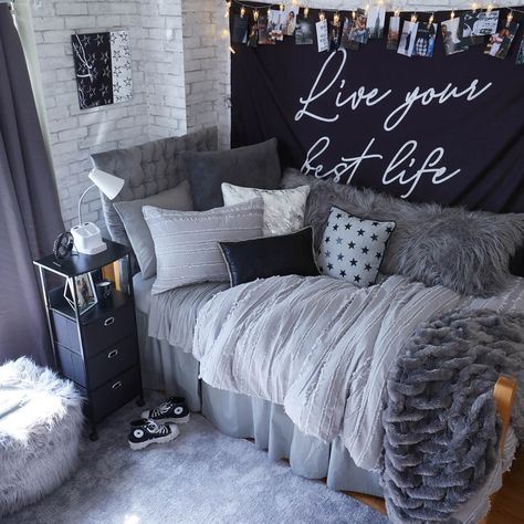 Stars Mirrored Wall Art – Dormify Grey Dorm Room, Grey Room Ideas Bedroom, Dorm Room Themes, College Bedroom Decor, Dorm Room Styles, College Dorm Room Decor, Dorm Room Designs, Dorm Room Ideas, Dorm Room Inspiration