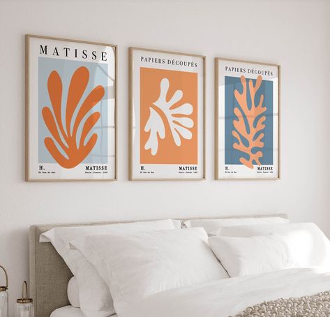 Set of 3 Matisse Prints Colorful Wall Art in Orange and Blue - Etsy Ireland Colorful Apartment Decor, Deco Orange, Triptych Art, Matisse Wall Art, Orange Rooms, Colorful Apartment, Girls Dorm Room, Orange Wall Art, Matisse Prints