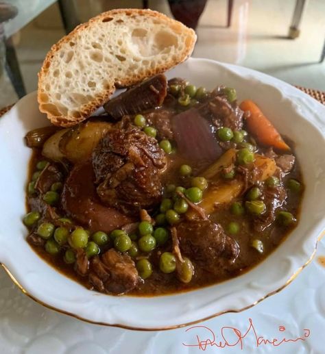 Beef Chuck Stew, Daniel Mancini, Beef Stew Seasoning, Italian Beef Stew, Italian Beef, Stew Meat, Beef Chuck, Beef Stew Recipe, Meat Cuts