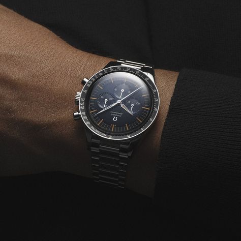 Introducing: The New 2024 Speedmaster First Omega In Space (FOiS) Space Story, Monochrome Watches, Skeleton Watches, Pilot Watch, Fine Watches, Sports Watch, Omega Speedmaster, Dress Watch, Dive Watches