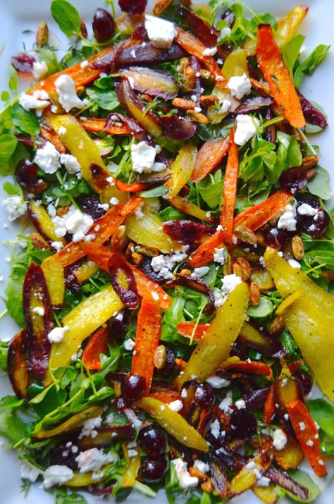 Rainbow Carrot Recipes, Roasted Carrot Salad, Roasted Rainbow Carrots, Carrot Salad Recipes, Salad Inspiration, Roasted Carrot, Perfect Salad, Rainbow Carrots, Recipes Thanksgiving