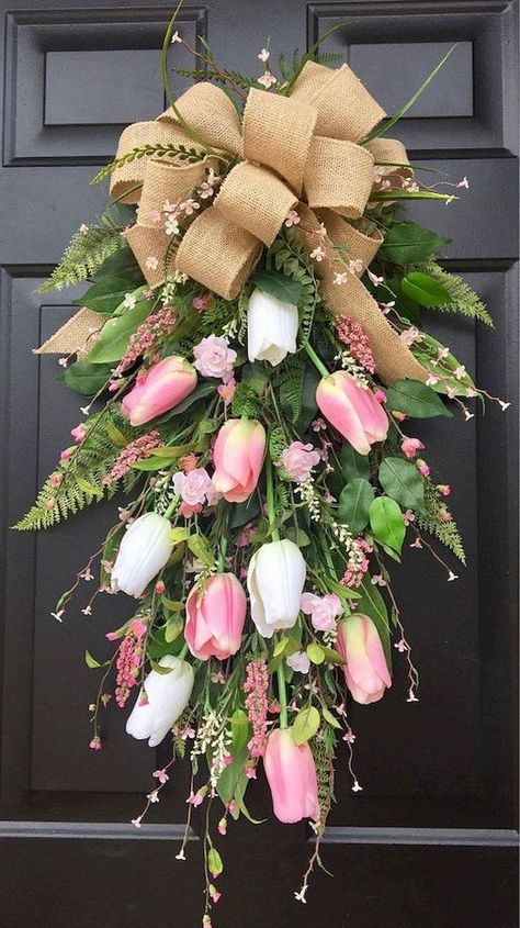 Carillons Diy, Spring Door Decoration, Diy Frühling, Easter Spring Wreath, Diy Spring Wreath, Swag Wreath, Door Wreaths Diy, Spring Door Wreaths, Wreath Decoration