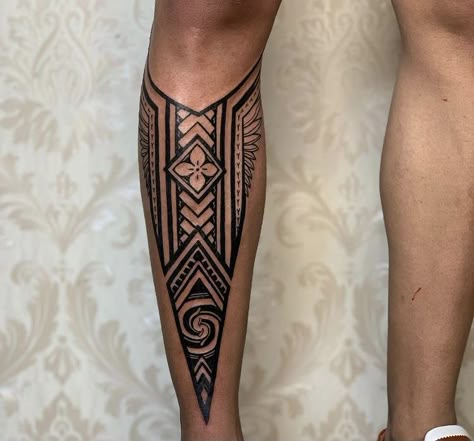 Polynesian Calf Tattoo, Polynesian Leg Tattoo, Polynesian Tattoo Sleeve, Courage Tattoos, Alas Tattoo, Colored Tattoo Design, Wrist Tattoo Ideas, Wrist Tattoo Designs, P Tattoo