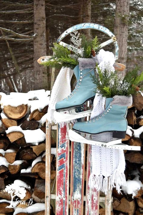 10 vintage sleigh Christmas decorating ideas by Lora B, featured on Funky Junk Interiors Christmas Sled Decoration, Sled Decor, Christmas Outdoors, Vintage Sled, Christmas Sled, Winter Decorating, Ice Skate, Small Christmas Trees, Ice Skates