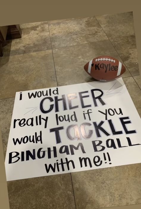 Cheer Homecoming Proposals, Football Promposal For Him, Cheer Hoco Proposals, Twirp Proposals, Football Proposal, Sadies Ideas, Prom Signs, Formal Proposal, Dance Asks