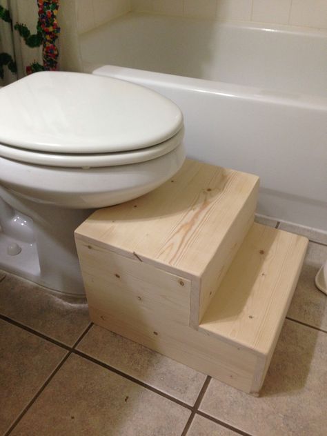 Indian Toilet, Step Stool Diy, Bathroom Step Stool, Stool Diy, Toilet Step, Toddler Toilet, Toddler Step Stool, Diy Stool, White Toilet