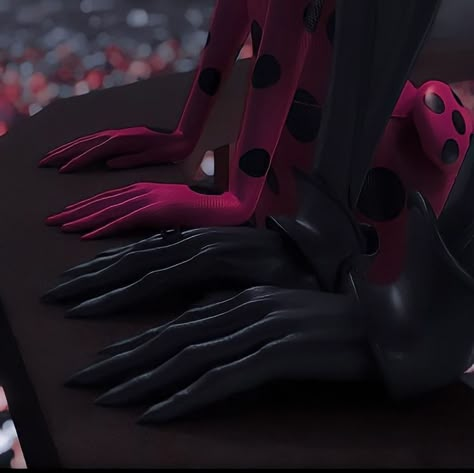 Miraculous Fanfic, Miraculous Aesthetic, Catnoir And Ladybug, Tikki Y Plagg, Marinette Et Adrien, Twisted Fate, Cartoon Cosplay, Lady Noir, Miraculous Wallpaper