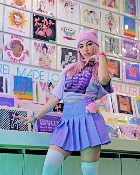 Warakami Vaporwave, Vaporwave Outfit, Cute Pastel Outfits, Vaporwave Fashion, Vaporwave Clothing, Retro Looks, Vintage Trends, Tumblr Fashion, You Dream