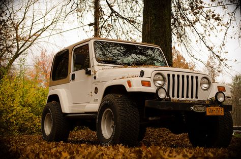 Jeep Wrangler | Flickr - CharlieSturm 1998 Sahara Jeep Wrangler White and tan, hardtop. Fall. Tan Jeep Wrangler Sahara, Cream Jeep Wrangler, Jeep Tj Sahara, Tan Jeep Wrangler, Jeep Wrangler White, White Jeep Wrangler, 2000 Jeep Wrangler, White Jeep, Tj Wrangler