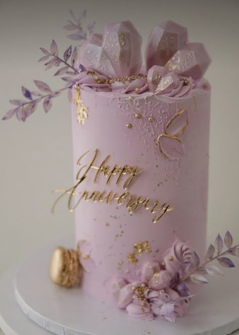 Pink And Gold Cake Birthday For Women, Pink Tall Cake Birthday, Floral 21st Birthday Cake, Pink Ombre Cake With Gold, Pink And Gold Cake Butterfly, Pink Birthday Cakes, Wedding Cake Decorations, Cake Display, Pink Birthday