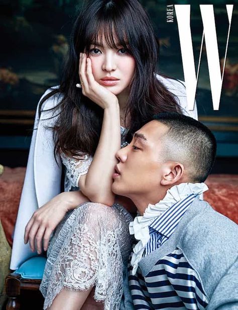 Please Love Me, Yoo Ah In, 12th Anniversary, Talk About Love, Solo Photo, Hye Kyo, W Korea, Song Joong, Song Hye Kyo