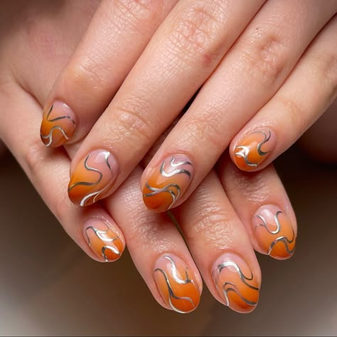 Chrome And Orange Nails, Silver Orange Nails, Orange Funky Nails, Nail Orange Design, Burnt Orange Gel Nails, Orange Silver Nails, Orange Airbrush Nails, Cartoon Nails Art, Orange Gel Nail Designs