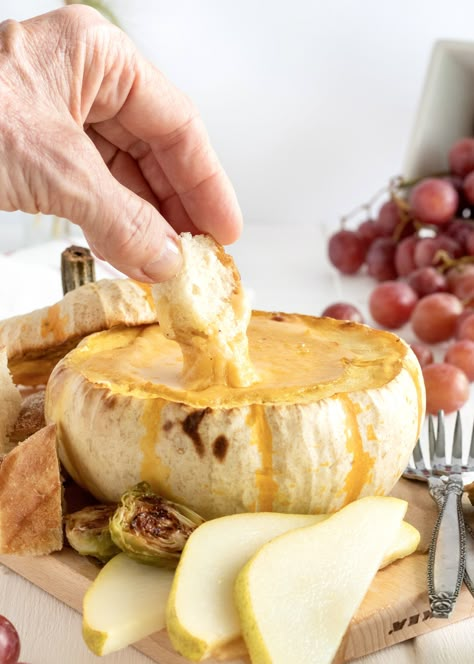 Gouda and Cheddar Fondue by The BakerMama Gouda Fondue Recipes, Gouda Appetizers, Gouda Cheese Fondue Recipe, Belgian Breakfast, Fall Fondue, Gouda Cheese Fondue, Gouda Fondue, Cheddar Cheese Fondue, Fondue Dip