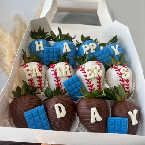 Happy Father’s Day Berries, Father's Day Gift Treats, Father’s Day Desserts Chocolate, Happy Father’s Day Chocolate Strawberries, Fathers Day Bouquet, Fathers Day Sweets Treats Gift Ideas, Father’s Day Gift Strawberries, Fathers Day Sweets, Father’s Day Dipped Strawberries