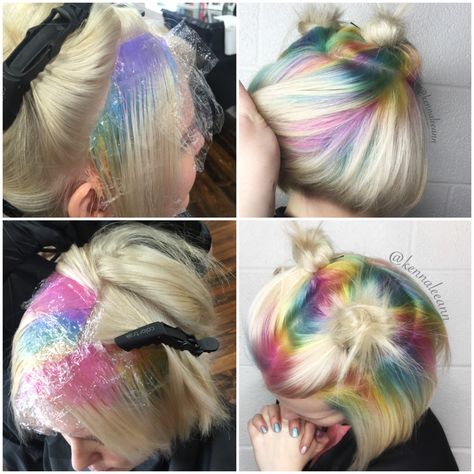 Vibrant Hair Color Placement, Shadow Roots, Nail Salon Design, Shadow Root, Hair Color Techniques, Funky Hairstyles, Awesome Hair, Pastel Hair, Cool Hair