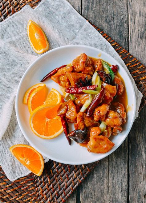 Chinese Orange Chicken, Orange Chicken Sauce, Easy Orange Chicken, Dried Red Chili Peppers, Wok Of Life, Woks Of Life, The Woks Of Life, Orange Chicken Recipe, Sweet N Sour Chicken