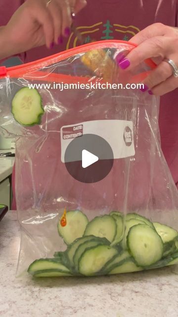 Jamie Fielding on Instagram: "@logansfewd has all the great cucumber salad recipes.  Get inspired to eat more veggies with this DELICIOUS cucumber salad made with crunchy chili onion, rice vinegar, sesame oil, garlic, and everything seasoning 😋   #cucumbersalad #easyrecipes #saladrecipe" Jamie Fielding, Cucumber Salad Recipes, Cucumber Salad Vinegar, Onion Rice, Everything Seasoning, Eat More Veggies, More Veggies, Cucumber Recipes Salad, Cucumber Salad