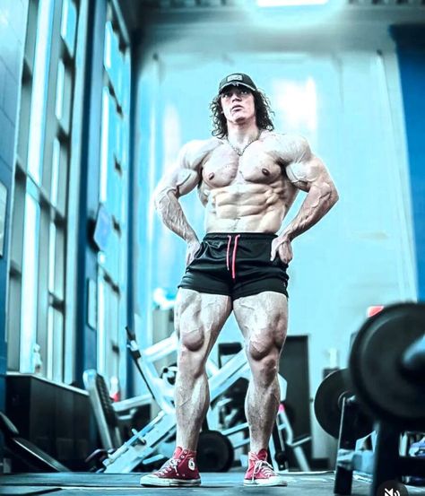 Sam Sulek Height Bulky Physique, Sam Sulek Physique Wallpaper, Sam Sulek Physique, Sam Sulek, Aesthetic Bodybuilding Men Physique, Sweaty Men In Gym, Men’s Physique Competition, Deltoid Workout, Aesthetics Bodybuilding