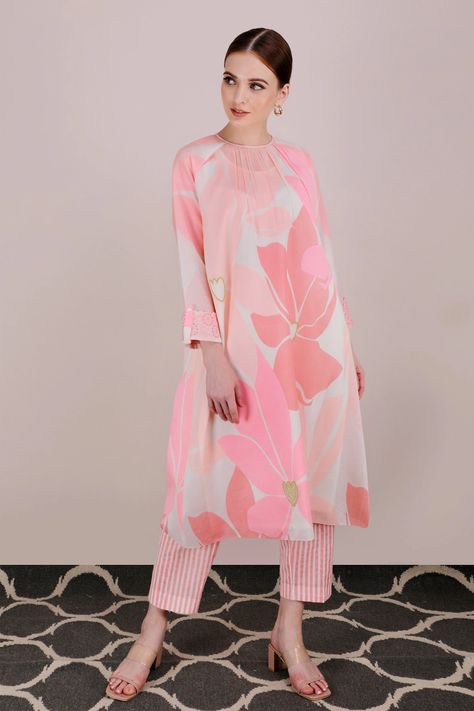 Isha Borah, Tana Bana, Leaf Shirt, Suits 2023, Tunics Online, Kurta Design, Placement Print, Floral Print Tunic, Coord Set